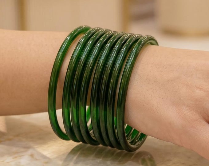 7 Piece Jelly Bangle Set, Waterproof Colorful Stackable Summer Bracelets