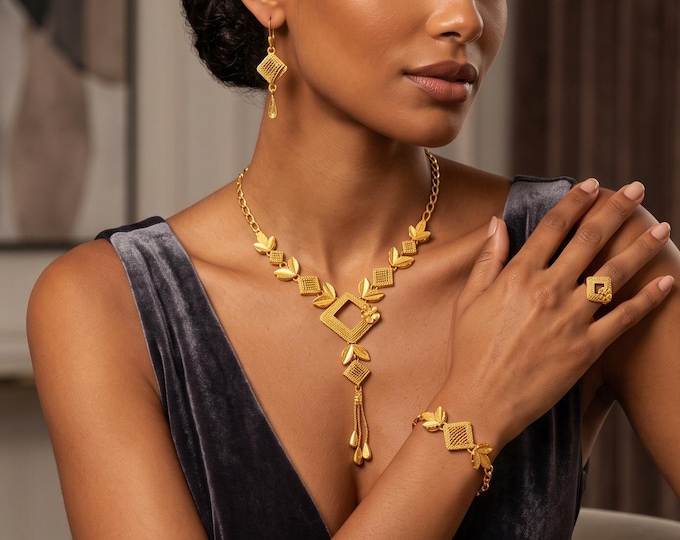 Gold Tassel Necklace & Earrings Set, Bridal Statement Jewelry, Elegant Party Gift