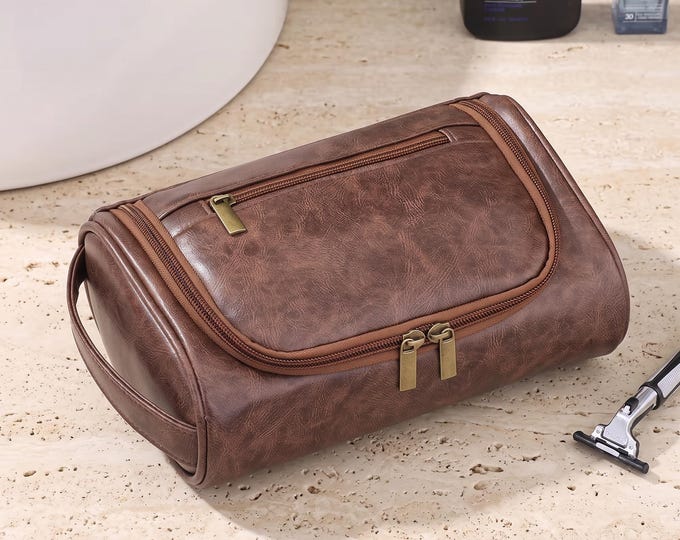 Retro PU Leather Toiletry Bag, Waterproof Cosmetic Organizer, Large Travel Wash Bag