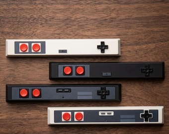 Barra spaziatrice artigianale per controller NES retrò, tasti in resina personalizzati da 6,25u per tastiera meccanica, decorazione vintage per videogiochi, regalo geek per gamer