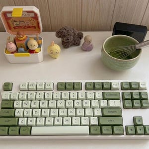 Juego de teclas verde matcha - Teclas PBT con perfil MOA para teclado mecánico - Teclas kawaii personalizadas, regalo para ella, teclas estéticas con diseño de té