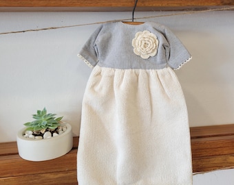Dress-Style Kitchen Hand Towel with Crochet Flower & Wooden Hanger, Farmhouse Home Décor Gift