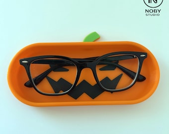 Spooky Pumpkin Glasses Holder – 3D Printed Desk Organizer Tray – Halloween Accessory Dock