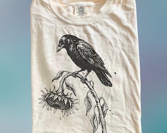 Crow Shirt, Spooky Summerween Tee, Retro Raven Shirt, Botanical Halloween Graphic, Dark Academia Gift
