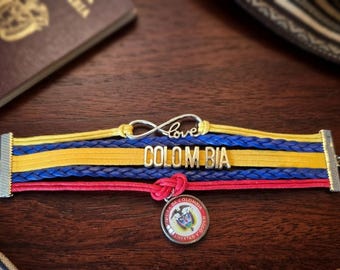 COLOMBIA ...World Cup 2026 Collector 2 Shot Glasses and Bracelet Souvenir Set