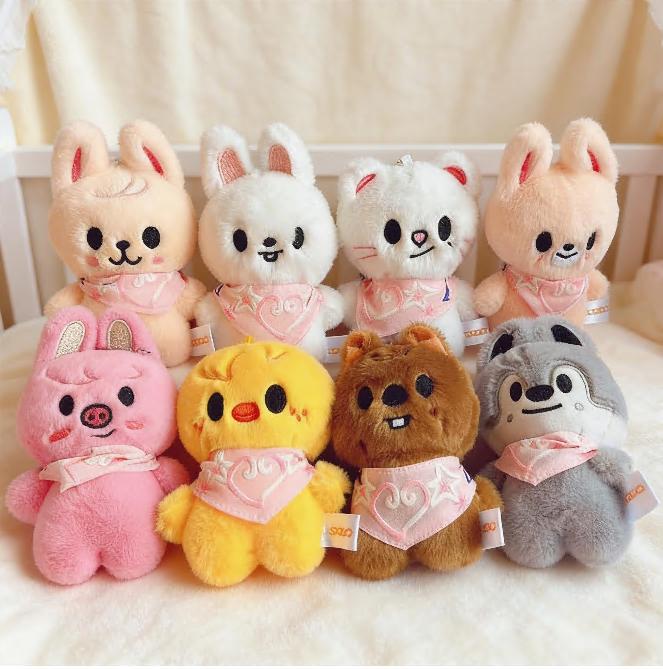 Stray kids skzoo plush keychain - Etsy 日本