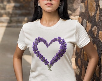 Camiseta con corazón de lavanda / Camiseta con ramo de flores morado