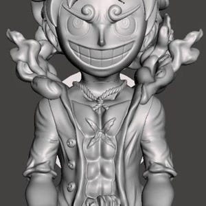 以下が含まれることがあります： とがった髪と大きな笑顔のキャラクターの灰色の 3D プリントフィギュア。フィギュアはボタン付きのジャケットを着ており、筋肉の定義があります。キャラクターの手は開いており、全体的なデザインは詳細です。