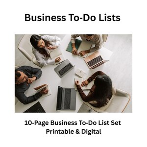 Könnte beinhalten: Draufsicht einer Gruppe um einen weißen Tisch, jeder mit Laptop und Notizbuch. Der Text "Business To-Do Lists" steht oben, darunter "10-Page Business To-Do List Set Printable & Digital".