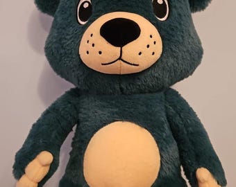 Handmade Cartoonish Bear Plush Green: Soft PP Cotton Stuffed Animal