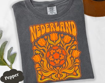 Nederland Soccer Fan Shirt Dutch Football Tee, Vintage Art Nouveau Tulips Outfit, 90s Soccer Jersey Style, National Team Gear