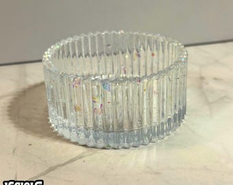 Small Clear Ribbed Resin Trinket Bowl  / Jewelry Dish with Holographic Glitter – Vicious Vice Original