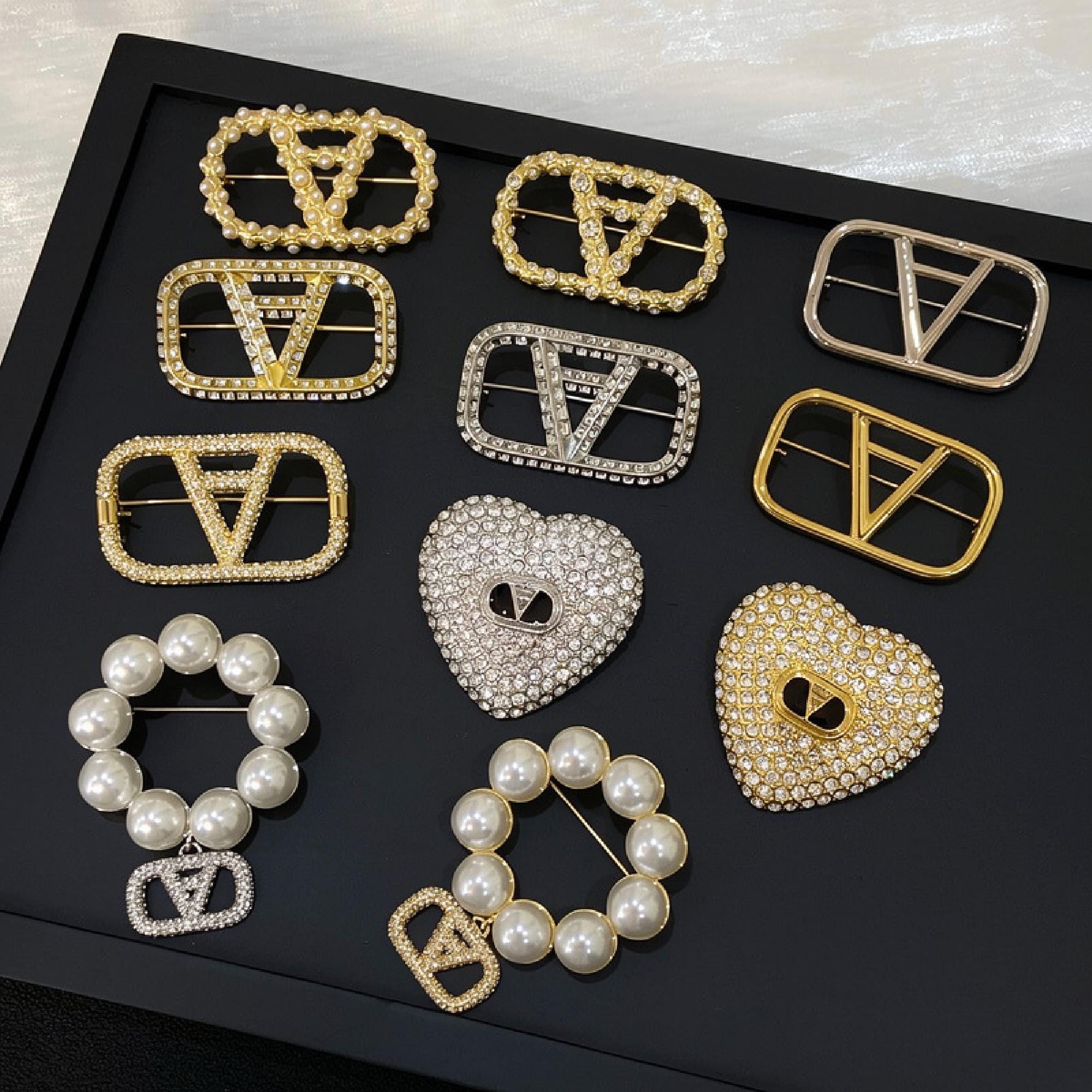 Prada pin brooch - Etsy 日本