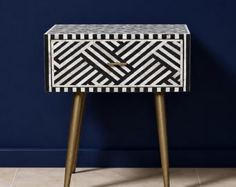 Mesita de noche con incrustaciones de hueso, mesa auxiliar de madera hecha a mano, mueble de lujo para dormitorio de estilo boho chic.