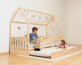 Letto a pavimento Montessori con letto estraibile (con apertura arrotondata su un lato)