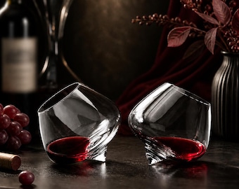 Bicchiere da vino girevole da 250 ml, design inclinato, bicchiere da cocktail per vino rosso e rosato, bicchiere moderno e minimalista