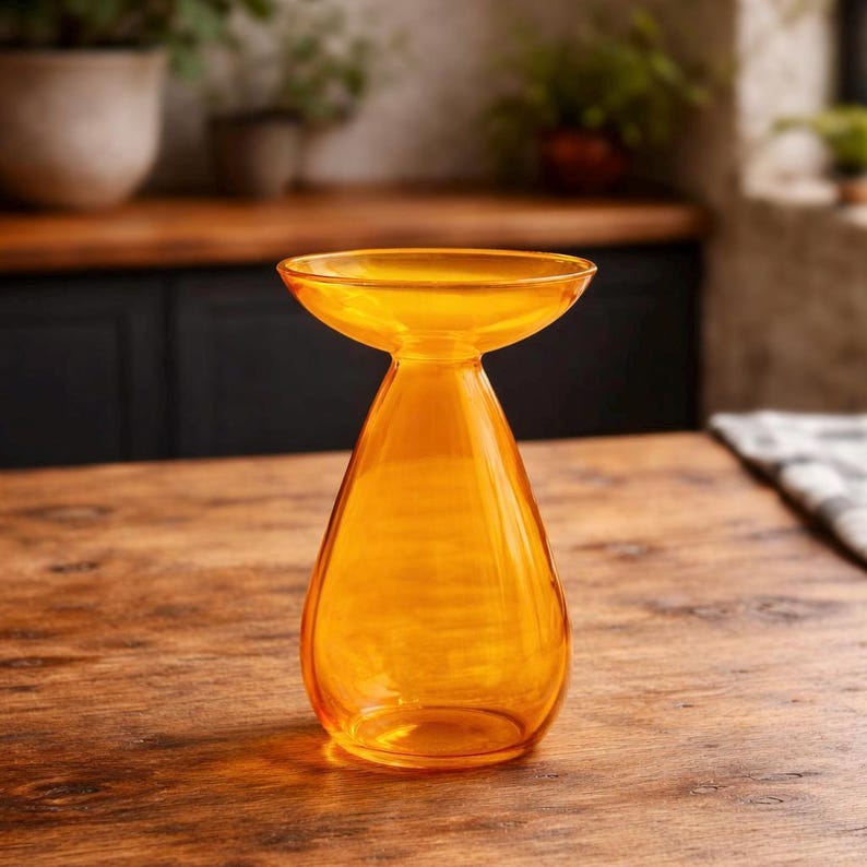 Avocado Growing Vase – Glass Propagation Vase – Grow Your Own Plant – Plant Lover Gift – Hydroponic Vase – Unique Home Decor yellow