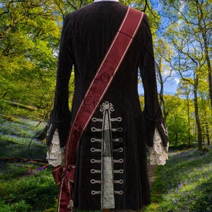 18th century coat, Fashion style coat, Gothic jacket, Halloween cosplay, Handmade frock coat, Historical costume, Historical fashion, Pirate costume, Renaissance fair, Steampunk coat, Velvet tailcoat, Victorian costume, Victorian cosplay, Cosplay coat men, Historical reenactment, Gothic coat men, Steampunk fashion men, Regency style coat, Napoleonic costume, Colonial costume men,