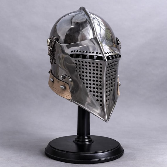Medieval Close Helmet, Voiserd Handmade Knight Helmet, LARP Costume, Armor Helmet, Renaissance Faire Battle Ready Helmet