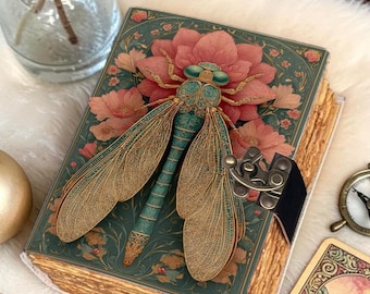 Dragonfly Leather Journal, Handmade Lockable Notebook, Vintage Writing Diary, Floral Sketchbook, Nature Journal, Gift for Her, Boho Journal