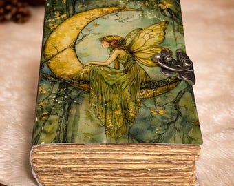 Diario de hadas con cierre de cuero, libro de hechizos vintage hecho a mano, cuaderno de arte fantástico, diario de hadas lunares, diario de papel hecho a mano, regalo para ella.