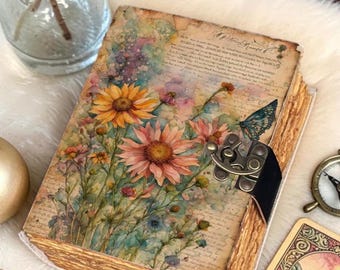 Floral Vintage Leather Journal, Handmade Botanical Notebook, Rustic Diary, Aesthetic Flower Sketchbook, Cottagecore Gift for Her