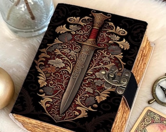 Vintage Leather Journal with Dagger Design, Lockable Handmade Notebook, Gothic Diary, Fantasy Sketchbook, Writer Gift