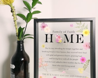 Familie des Glaubens Zuhause Zeichen | Personalisierte christliche Dekoration (8x10 Rahmen)