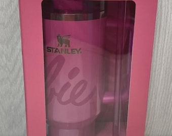 Stanley x Barbie Quencher Tumbler Pink Sparkle 40 oz With Lid & Straw