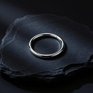 F136 Anillo clásico de titanio para tabique nasal, piercing para oreja, piercing para nariz, piercing para el cuerpo, joyería ligera y sin costuras, color plateado
