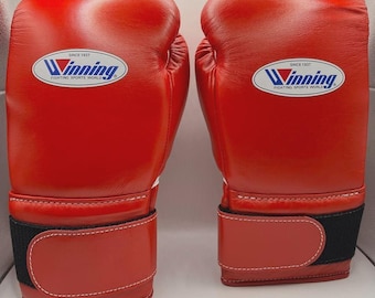 Rode leren bokshandschoenen: MMA-training, sparringuitrusting