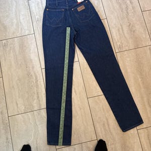 VTG Wrangler Cowboy Cut Jeans Womens Size 9/10x34 Classic Fit 90s 12MWZG New image 9