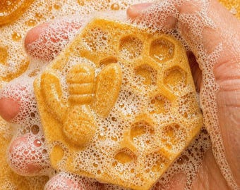 Cocoa Butter Honey glow salted  Caramel Soap Bar | Moisturizing Handmade Soap | Oatmeal Exfoliating Cleanser | Warm Sweet Scent