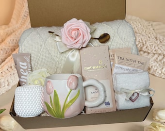 Hug in A Box, Encouragement Gift,  Mom Gift Set, Hygge Gift Box, Thinking of You Basket, Cozy Care Package for Her, Self Care Basket