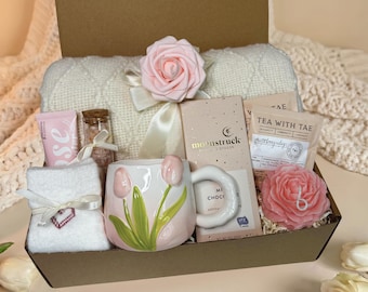 High School Graduation Gift Box for Her, Senior 2026 Care Package, School Congratulations Basket, Unique Girl Present