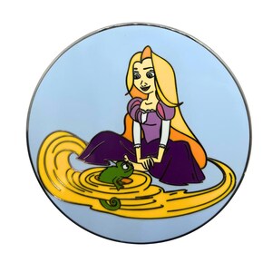 3" Rapunzel & Pascal Fantasy Pin - Limited Edition - 150