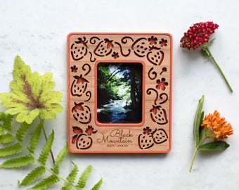 Strawberry Magnetic Frame | Strawberry Decor