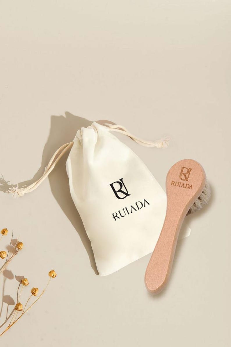 Natural Horsehair Body Brush Set - Cellulite Brush, Face Brush & Vegan Nail Brush - Elegant Touch image 4