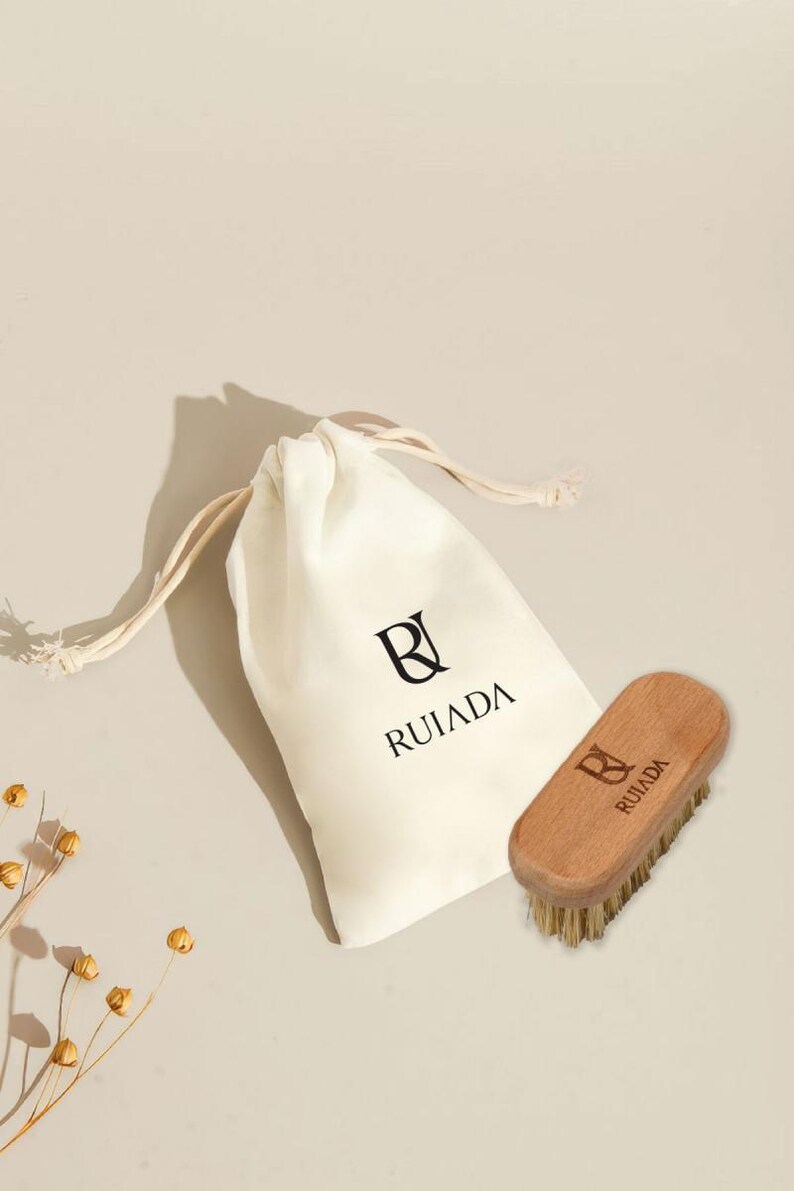 Natural Horsehair Body Brush Set - Cellulite Brush, Face Brush & Vegan Nail Brush - Elegant Touch image 9