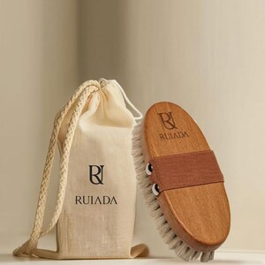 Natural Horsehair Body Brush Set - Cellulite Brush, Face Brush & Vegan Nail Brush - Elegant Touch image 2