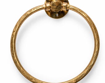 Vintage Engraved Brass Towel Ring, Antique Wall Mounted Holder, Rustic Farmhouse Accessory