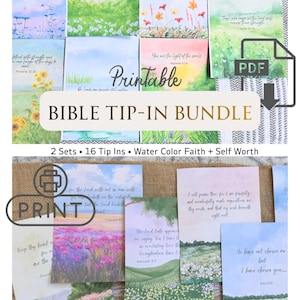 Könnte beinhalten: Ein digitales Set aus 16 druckbaren Bibel-Einlegern mit Aquarell-Landschaften und Bibelversen. Die Sammlung enthält 12,7 cm mal 17,8 cm große Karten mit Blumenmotiven, Texten und einem PDF-Download-Symbol für den Heimdruck.