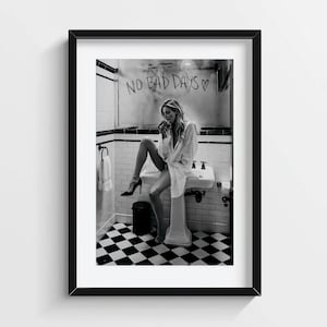 Quadri per il bagno, fotografia di moda in bianco e nero, arredamento chic per il bagno, stampa femminile