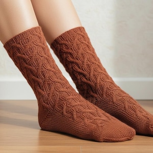 Mönster för kabelstickade sockor för kvinnor storlek 38 39 (PDF-nedladdning)