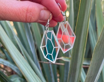 Faceted Crystal mirrored acrylic earring, medium