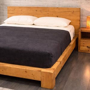 Reclaimed Brentwood Bed, Wood Bed Frame with Headboard, Farmhouse Queen Bed Frame, Solid Wood Platform Bed Frame, Low Profile