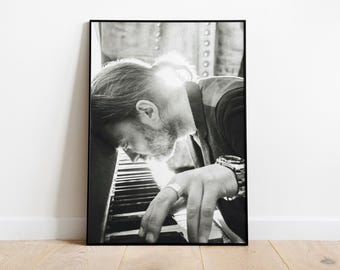 Original Vintage Mini Poster / Magazine Clipping - Thom Yorke