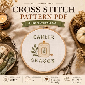 Peut inclure: Un modèle de point de croix PDF intitulé Candle Season avec une illustration de bougie dans un tambour en bois. Le motif comprend une bougie allumée, une petite branche de feuilles et un cœur. Texte incluant Butterwordarts et Instant Download.