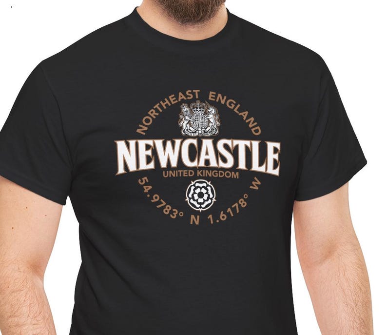 Newcastle nordöstra England koordinatetikett 2C T-shirt bild 1