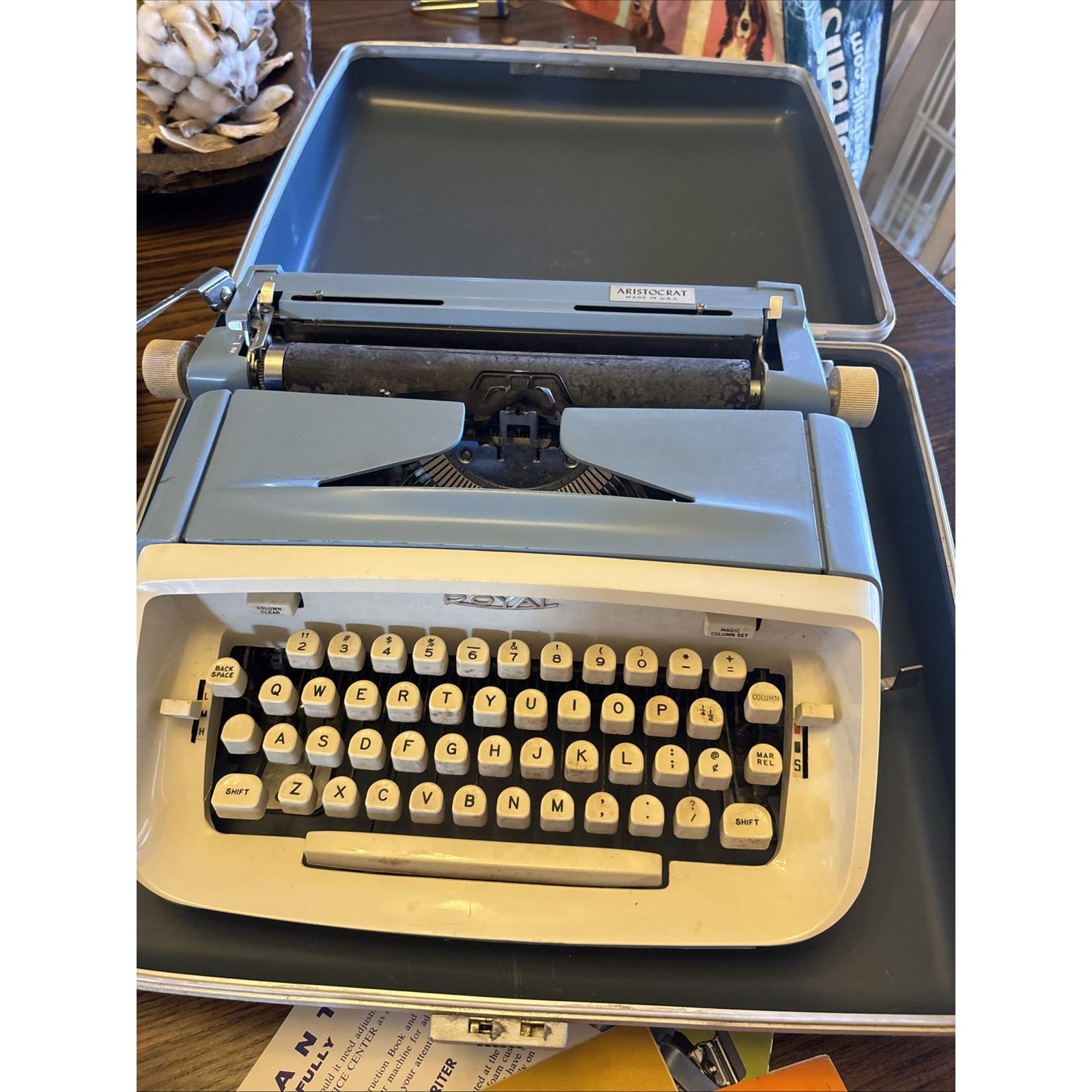 Royal aristocrat typewriter - Etsy 日本